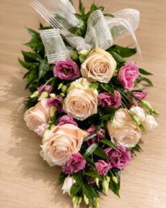 surukimppu-vaaleanpunainen-ruusut-eustoma
