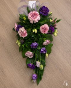 surulaite-violetti-liila-vaaleanpunainen-neilikka-eustoma