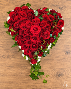 surulaite_arkkulaite_sydan_punaiset_ruusut_muratti